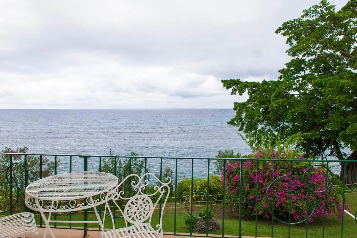 Carib Beach Resort-Ocho Rios Jamaica